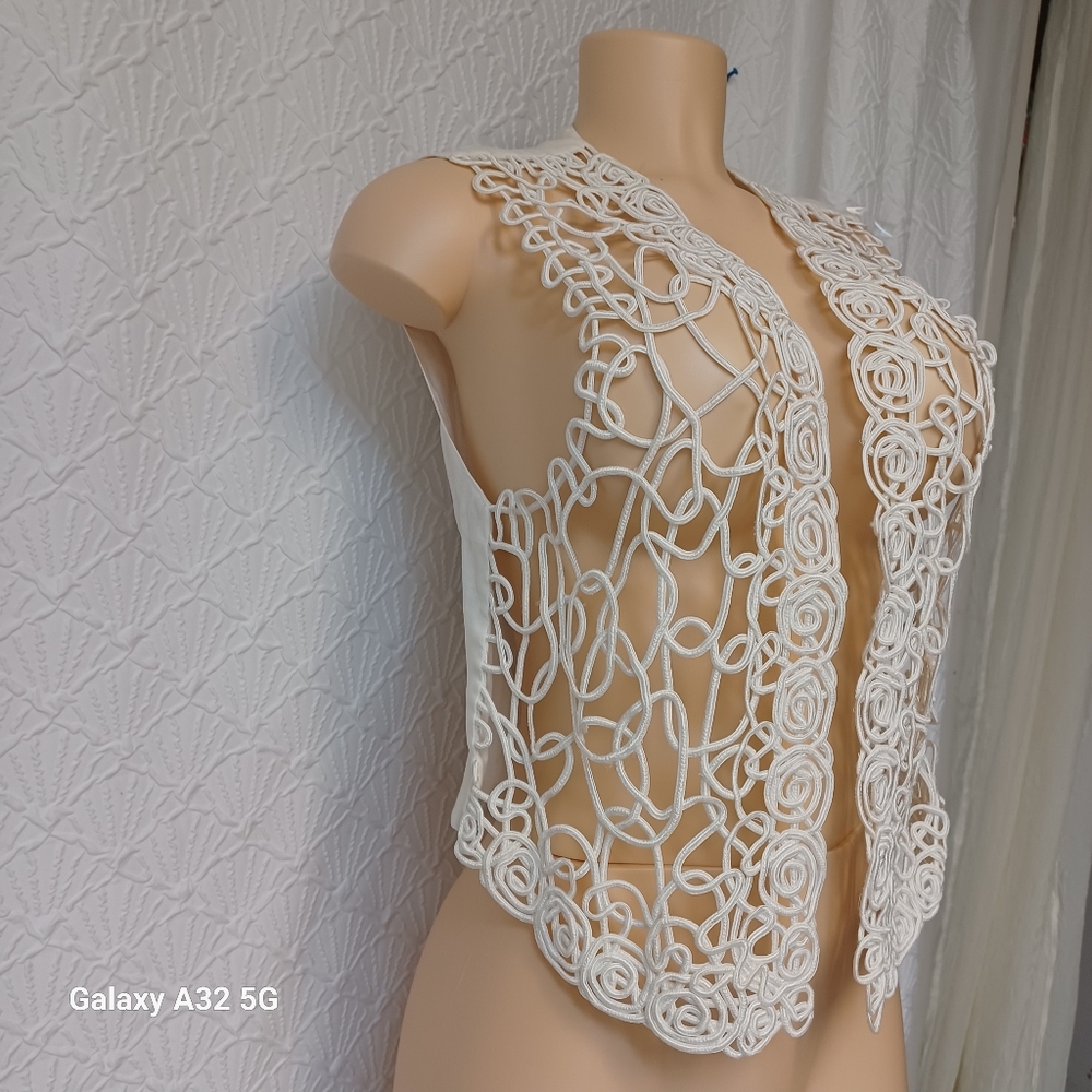 Ravel Women Vest White and Black Textured Fabric Size M - Picture 5 of 16